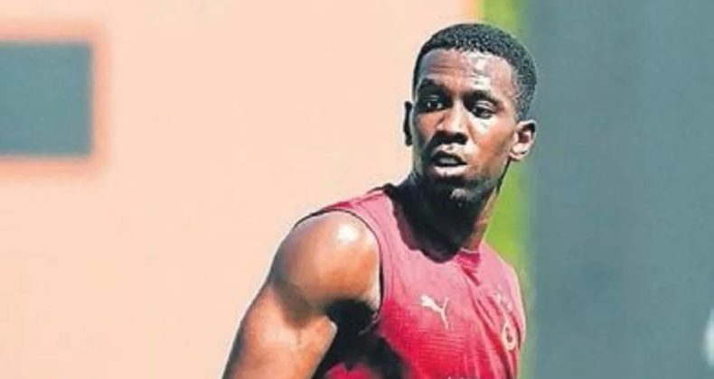 Ayrılık Sırası Carlos Cuesta'da