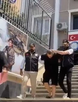 Azılı Hırsız Kümeste Yakalandı