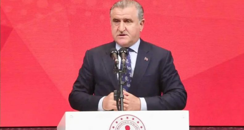 Bakan Bak, Ümit Aktan için taziye mesajı yayımladı
