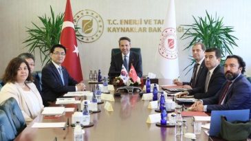 Bakan Bayraktar, 4 &Uuml;lkenin Ankara B&uuml;y&uuml;kel&ccedil;ilerini Ağırladı