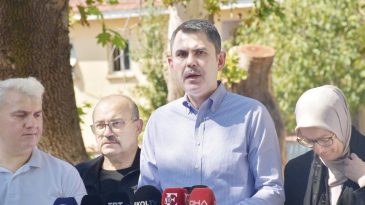 Bakan Kurum'dan 6.1 B&uuml;y&uuml;kl&uuml;ğ&uuml;ndeki Depremin Bilan&ccedil;osu