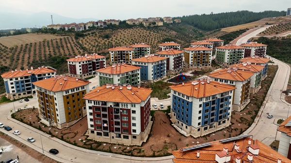 Bakan Kurum'dan Deprem Konutları Açıklaması