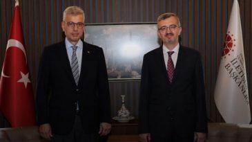 Bakan Memişoğlu, İletişim Başkanı Duran ile g&ouml;r&uuml;şt&uuml;