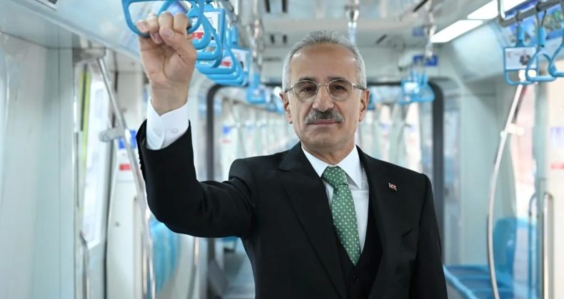 Bakan Uraloğlu: 30 Ağustos Zafer Bayramı'nda Ulaşım Ücretsiz