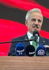 Bakan Uraloğlu Duyurdu! 14 Kilometrelik Heyelanlı Yol İ&ccedil;in &Ccedil;alışmalar Başlıyor