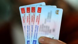 Bakan Yerlikaya Duyurdu: Eski Tip Sürücü Belgelerinin Yenilenme Süresi Uzatıldı