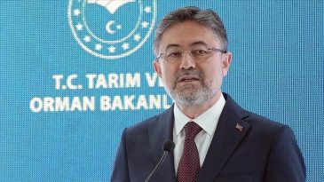 Bakan Yumaklı: Bug&uuml;n &ccedil;ıkan 55 orman yangınının 45'ini kontrol altına aldık