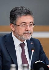 Bakan Yumaklı: Kırmızı Et Tedariğinde Sorun Yok