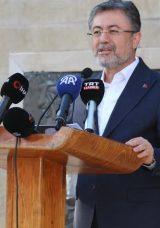 Bakan Yumaklı'dan Kritik Uyarı: A&ccedil;ık Alanlarda Ateş Yakmayın