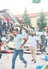 Balıkesir&rsquo;de 6.1 Şiddetinde Deprem: 1 Can Kayıbı, 29 Yaralı