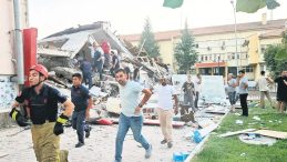 Balıkesir’de 6.1 Şiddetinde Deprem: 1 Can Kayıbı, 29 Yaralı