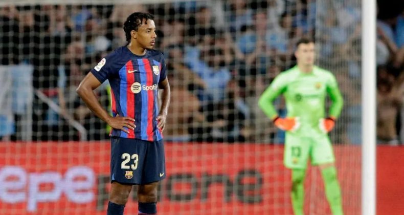 Barcelona, Jules Kounde ile Sözleşme Süresini Uzattı!