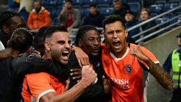 Başakşehir, Play-Off İçin Sahaya Çıkıyor
