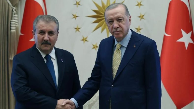 Başkan Erdoğan, BBP Genel Başkanı Destici'yi Ağırladı