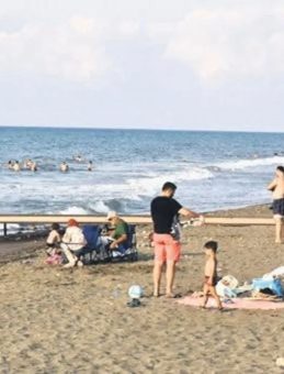 Batıpark’ta Deniz ve Eğlence Keyfi Bir Arada