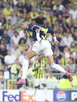 BENFİCA-FB MAÇI ŞİFRESİZ KANALDA! Benfica-Fenerbahçe Şampiyonlar Ligi play-off rövanş maçı ne zaman, saat kaçta, hangi kanalda?