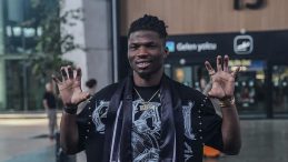Beşiktaş, El Bilal Toure'yi KAP'a Bildirdi!