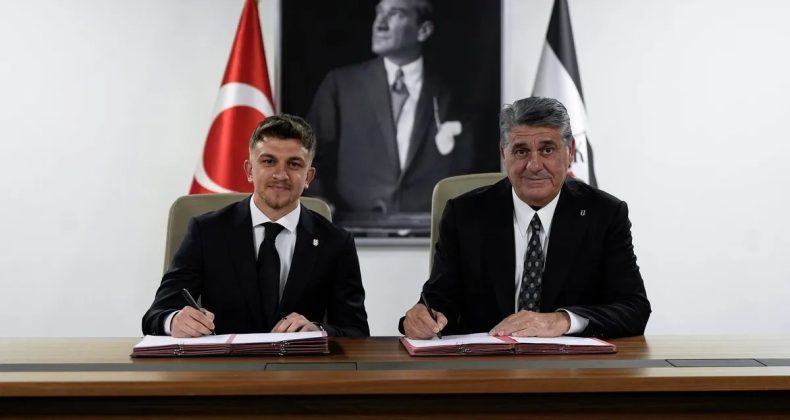 Beşiktaş Rıdvan Yılmaz'ı Duyurdu