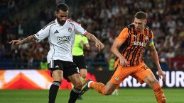 Beşiktaş, Shakhtar Donetsk'e yenildi! Konferans Ligi'nde mücadele edecek