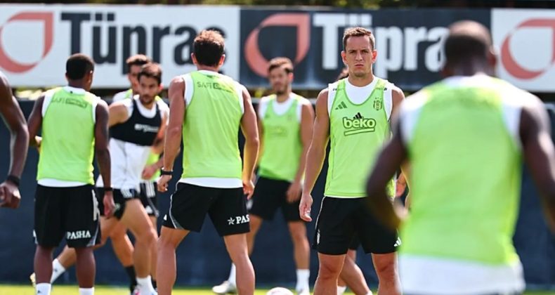 Beşiktaş, St. Patrick's Maçına Hazırlıklarını Sürdürüyor