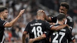 Beşiktaş, Süper Lig'i Eyüpspor Maçıyla Başlatıyor!