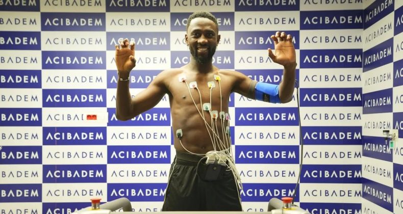 Beşiktaş'ta Wilfred Ndidi Sağlık Kontrolünden Geçti