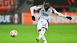 Beşiktaş'tan ayrılan Arthur Masuaku Premier Lig'e dönüyor! İşte yeni takımı…