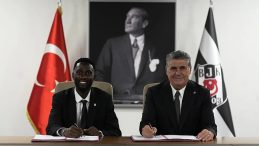 Beşiktaş'tan Ndidi'nin Tanıtım Videosunda İlginç 'Çanta' Detayı