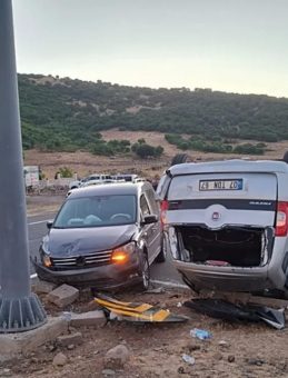 Bingöl'de Korkunç Kaza: 11 Yaralı!