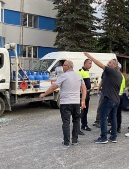 Bolu’da Tüp Yüklü Kamyon Kazaya Karıştı: Facianın Eşiğinden Dönüldü!