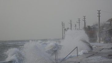 Bug&uuml;n Hava Durumu: Meteoroloji'den G&uuml;&ccedil;l&uuml; R&uuml;zgar Uyarısı