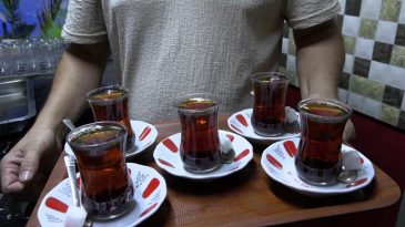 &Ccedil;ayı Demli İ&ccedil;enler Dikkat: Uzman İsimden &Ouml;nemli Uyarı