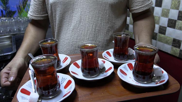 Çayı Demli İçenler Dikkat: Uzman İsimden Önemli Uyarı