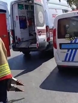 Çekici Çarpan Otomobilde 3 Kişi Hayatını Kaybetti