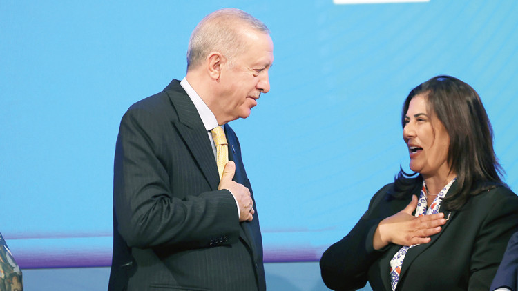 Çerçioğlu’ndan AK Parti'ye Geçişinin Ardından İlk Açıklama: Cumhurbaşkanımıza Uzak Bir Başkan Değildim
