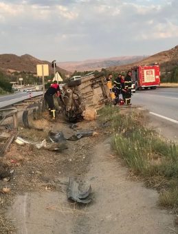 Cenaze Yolunda Feci Kaza: 1 Ölü, 1 Yaralı