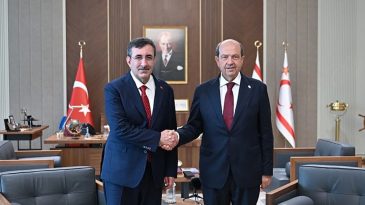 Cumhurbaşkanı Yardımcısı Yılmaz, KKTC Cumhurbaşkanı Tatar ile G&ouml;r&uuml;şt&uuml;