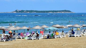 Deniz Girişi Yasaklandı: Karadeniz İl&ccedil;esinde &Ouml;nlemler Alındı