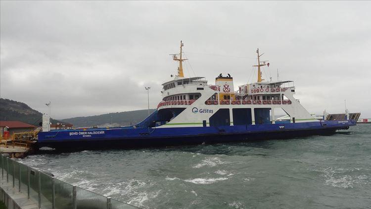 Deniz Ulaşımında Olumsuz Hava Koşulları: Bazı Feribot Seferleri İptal Edildi