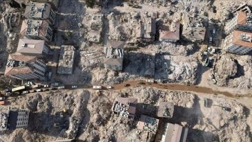 Depremde 115 Kişi Hayatını Kaybetmişti! 7 Kişi &Uuml;zerine Dava A&ccedil;ıldı