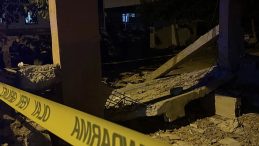 Diyarbakır'da İki Katlı Binanın Balkonu Çöktü: 2'si Çocuk 5 Yaralı!