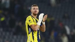 Edin Dzeko'dan Çarpıcı Açıklamalar! 'Mourinho Şampiyonluğa Takıntılı'