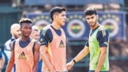 Edson Alvarez, İlk Antrenmanına Çıktı