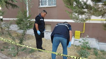 Ekmek Almaya Giderken 4. Kattan D&uuml;şen Zeynep'in Durumu Ciddi