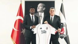 El Bilal Toure Resmi İmzasını Attı