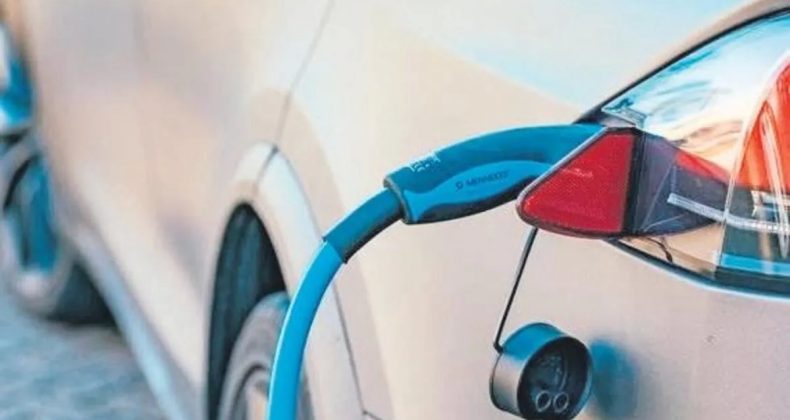 Elektrikli Otomobil Satışları İlk Kez 100 Bini Geçti!