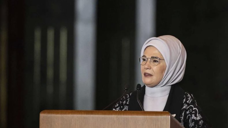 Emine Erdoğan'dan NSosyal'de İlk Paylaşım: Yepyeni Bir Yolculuğa Hazırız