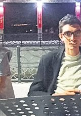 Engelli M&uuml;zisyene Yapılan M&uuml;dahale Tepki &Ccedil;ekti