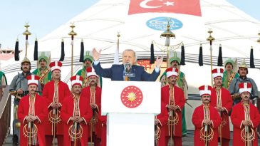 Erdoğan&rsquo;dan Ahlat Mesajları: Ter&ouml;rs&uuml;z T&uuml;rkiye&rsquo;de Son D&uuml;zl&uuml;ğe Vardık