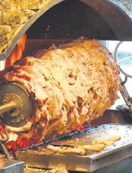Erzurum’daki Festivalin Gözdesi Cağ Kebabı Oldu